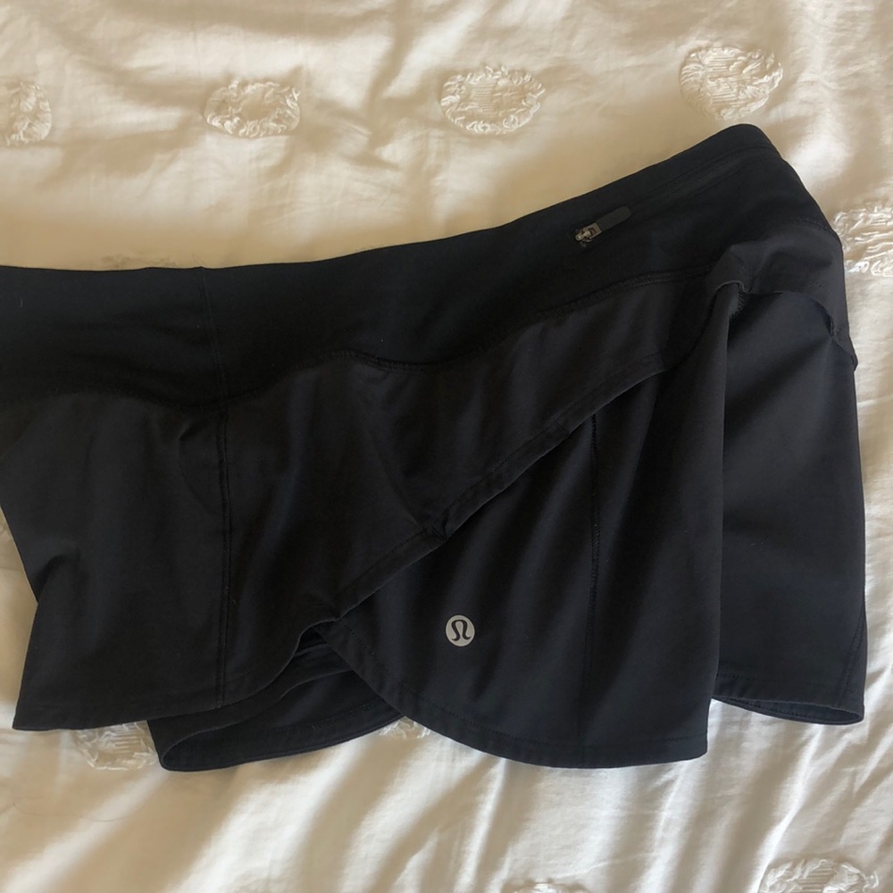 Black lululemon shorts - only worn for one season